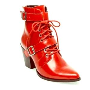 𝐒𝐓𝐄𝐕𝐄 𝐌𝐀𝐃𝐃𝐄𝐍  𝐇𝐀𝐋𝐅 𝐁𝐎𝐎𝐓𝐒